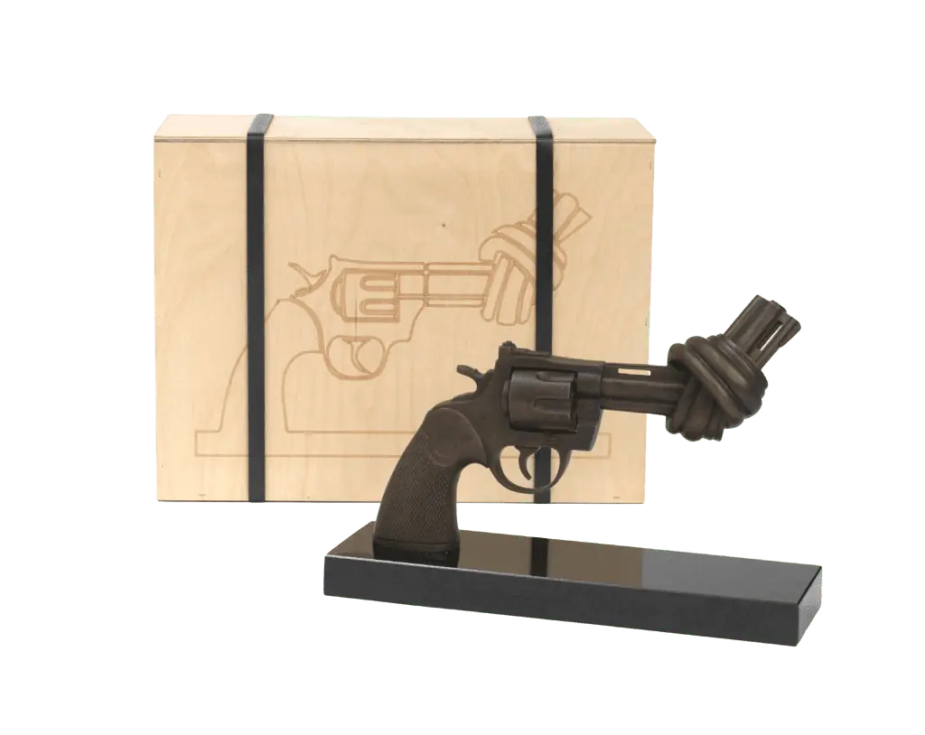 knotted-gun-sculpture-bronze